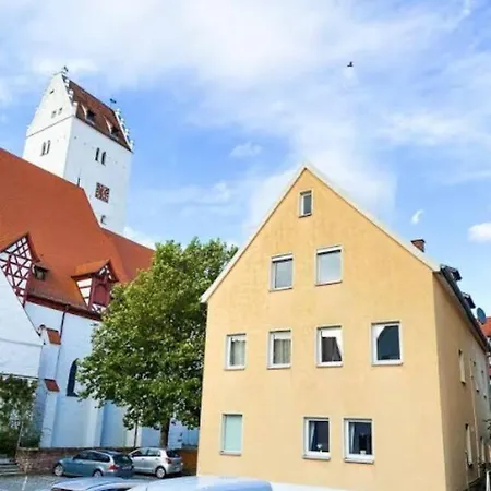 Ferienwohnung Am Schloss Leipheim Naehe Legoland Exterior photo